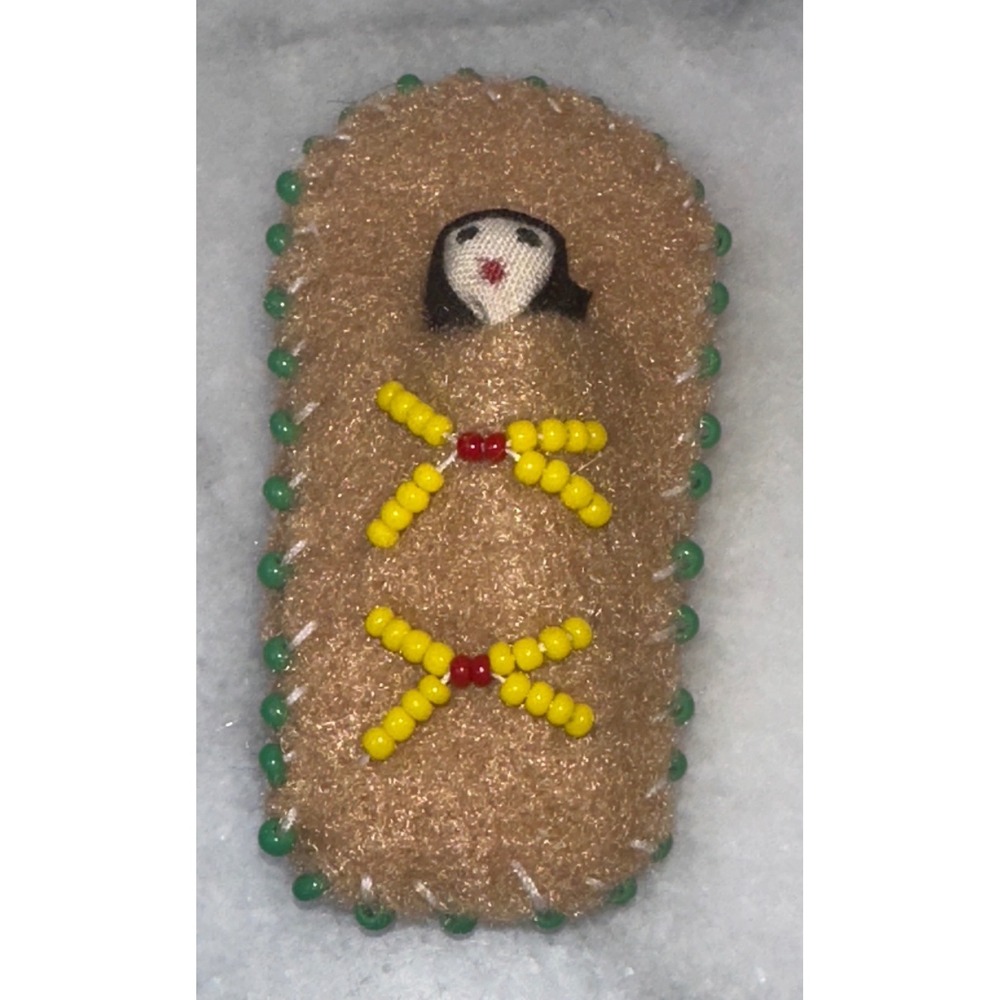 Vintage Native American Style Beaded Papoose Brooch Tan Felt Baby Doll Pin